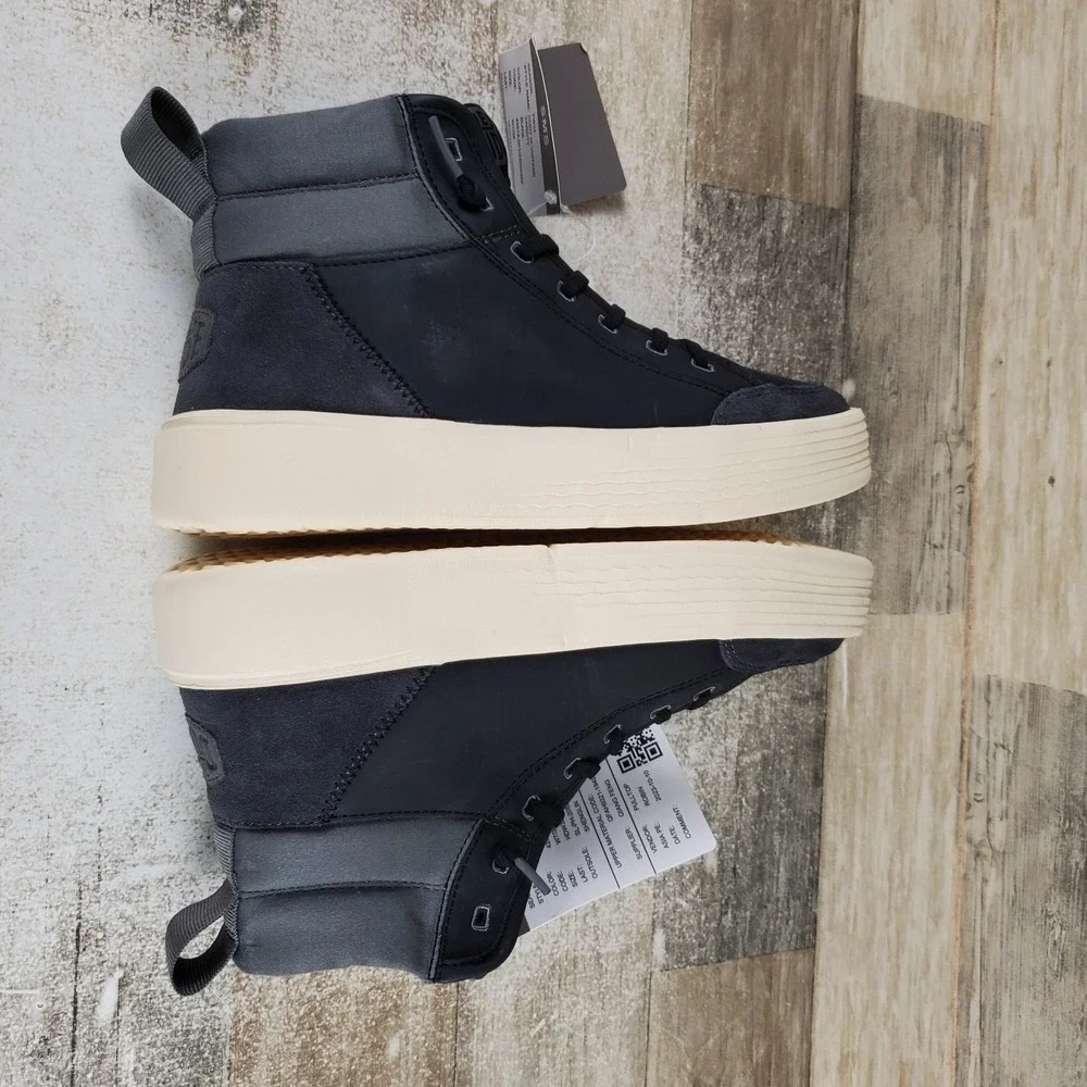 Hey Dude Cody Hi Vintage Varsity Shoes Sz 7 On High-Top Sneaker Boots